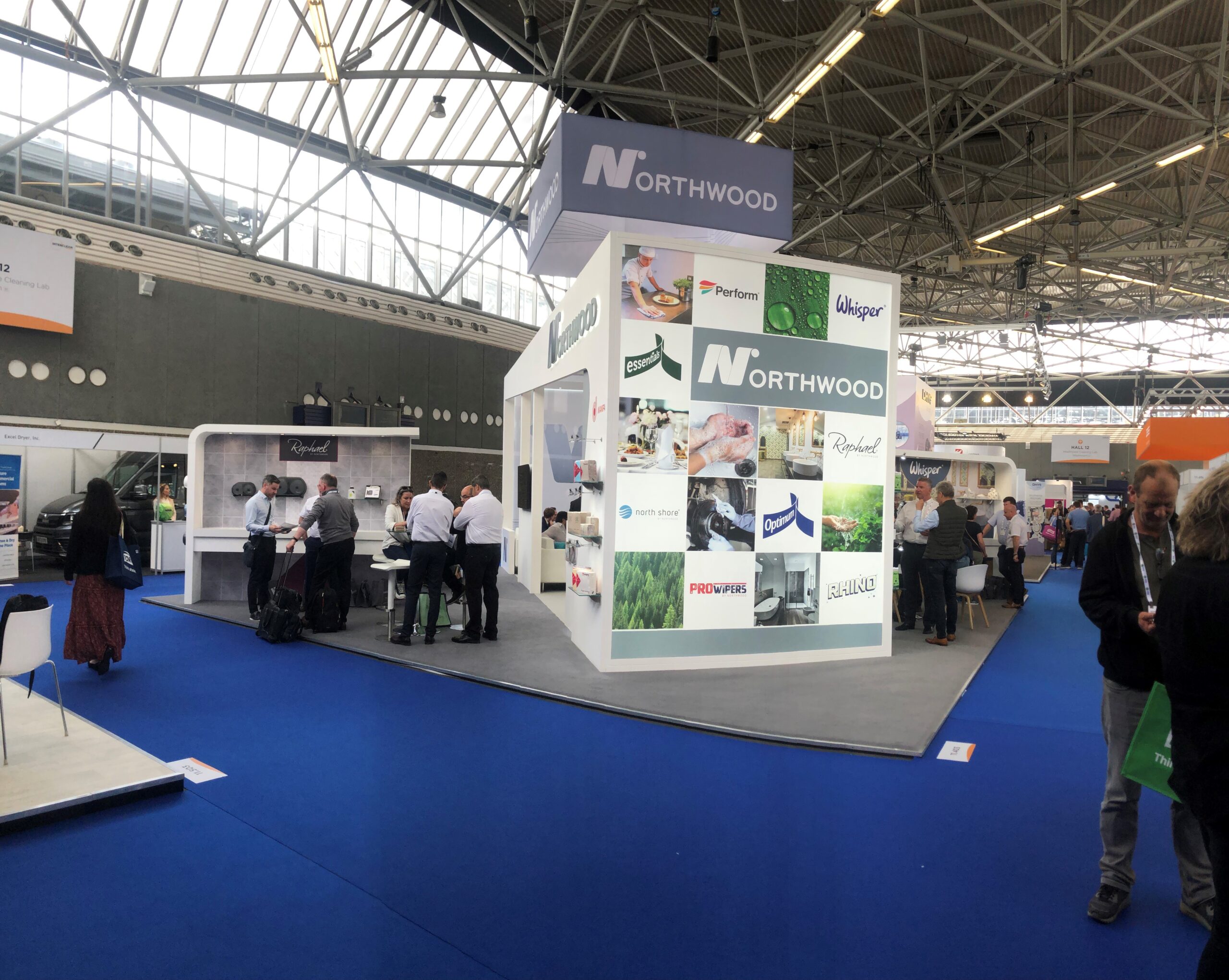 Stand Photo 05